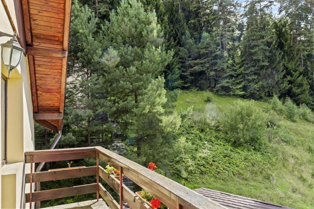 Săcele Casa Georgeaヴィラ エクステリア 写真