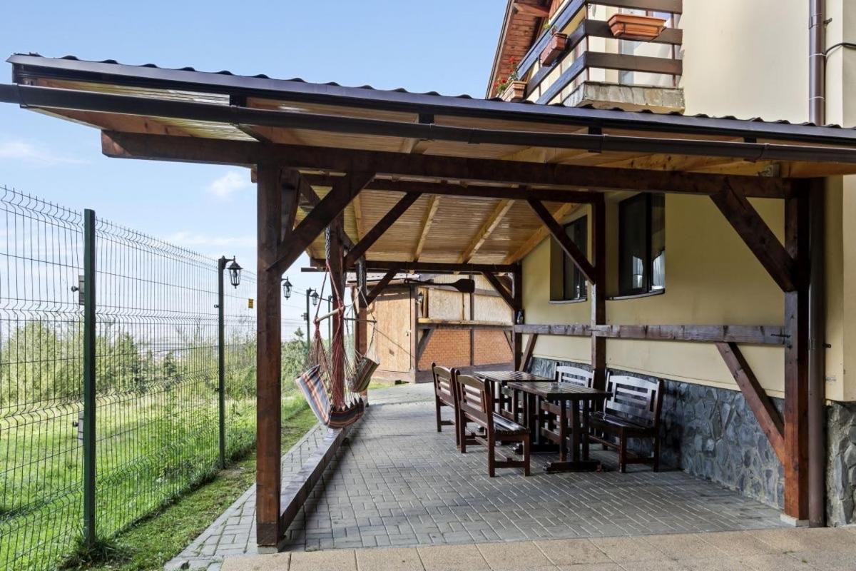 Săcele Casa Georgeaヴィラ エクステリア 写真