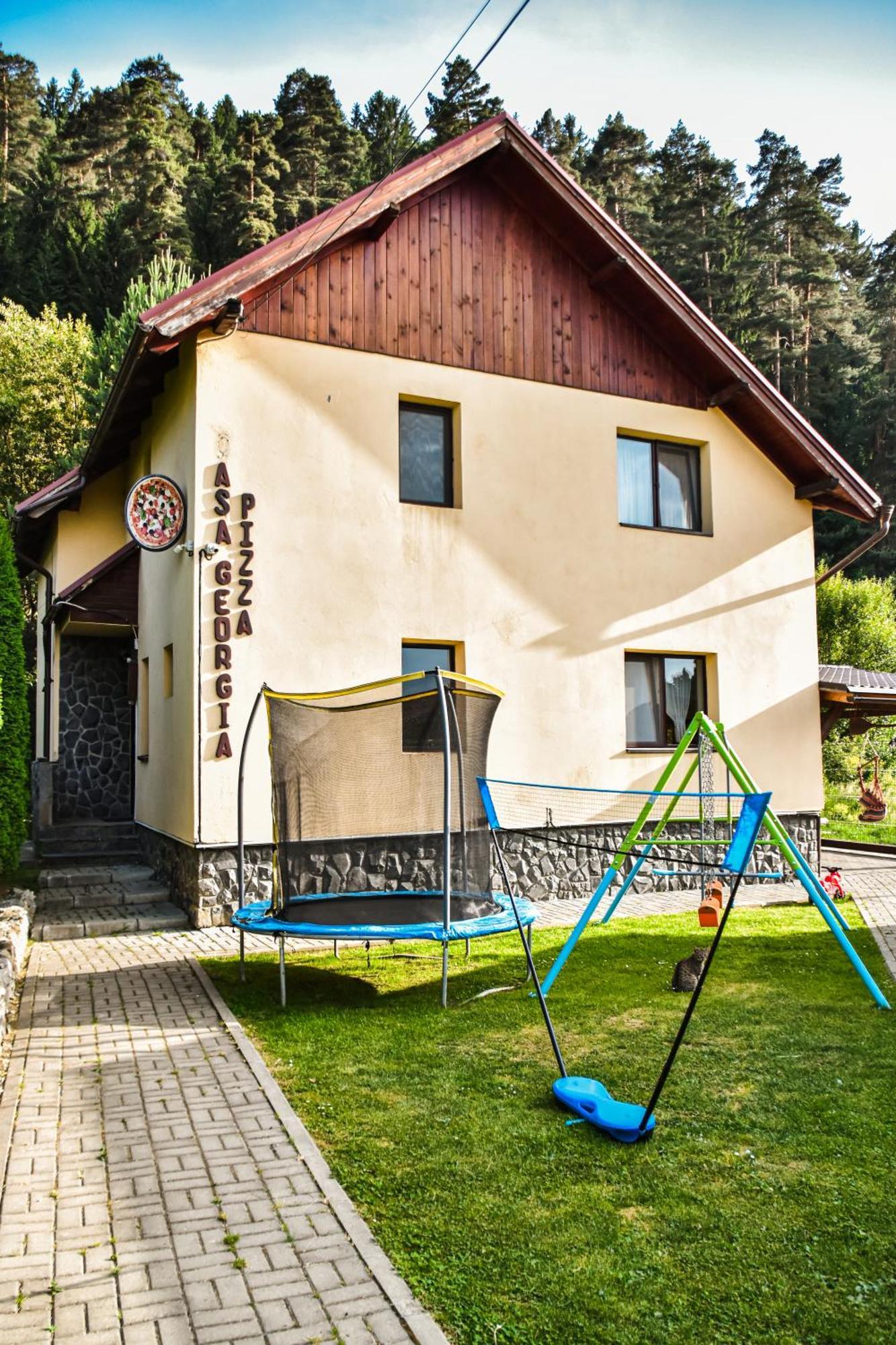 Săcele Casa Georgeaヴィラ エクステリア 写真