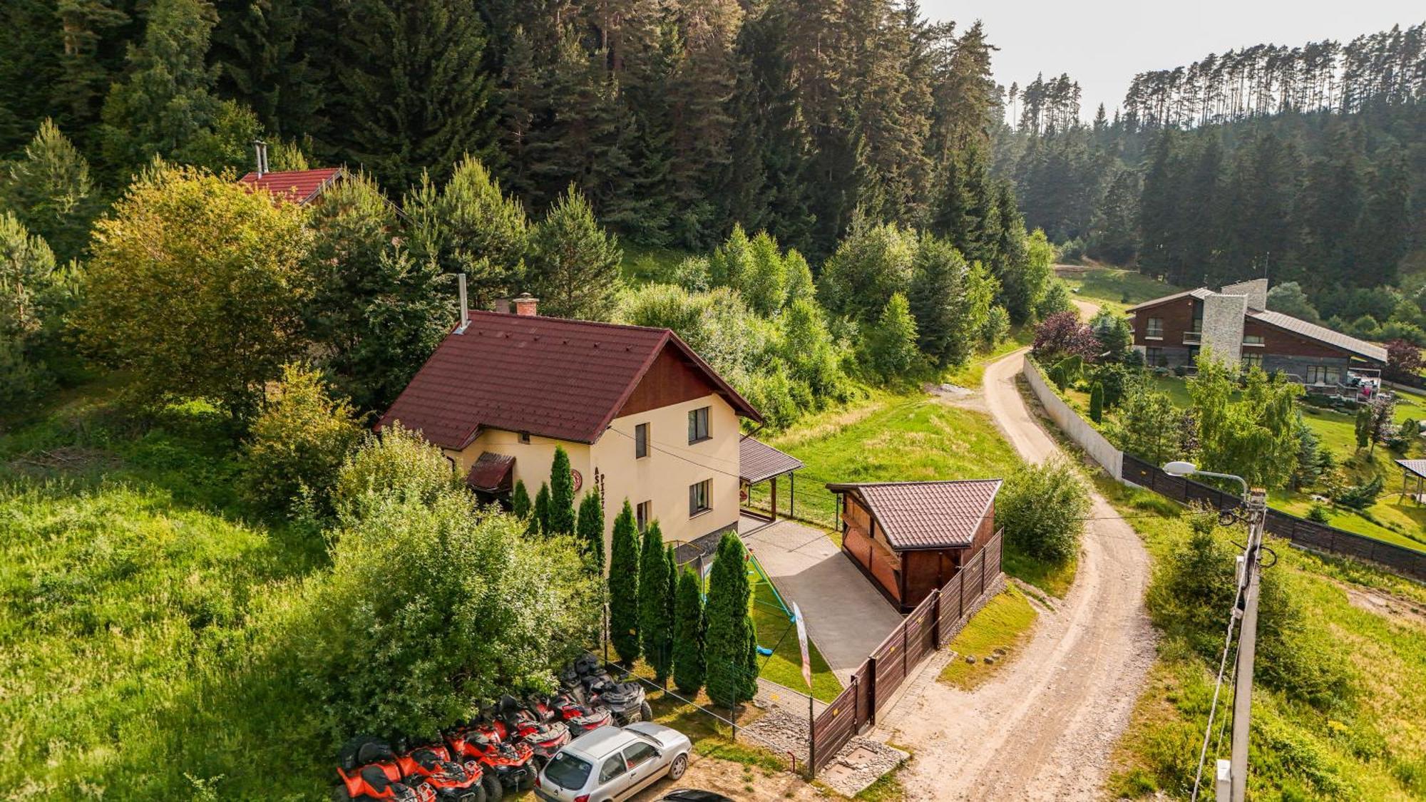 Săcele Casa Georgeaヴィラ エクステリア 写真
