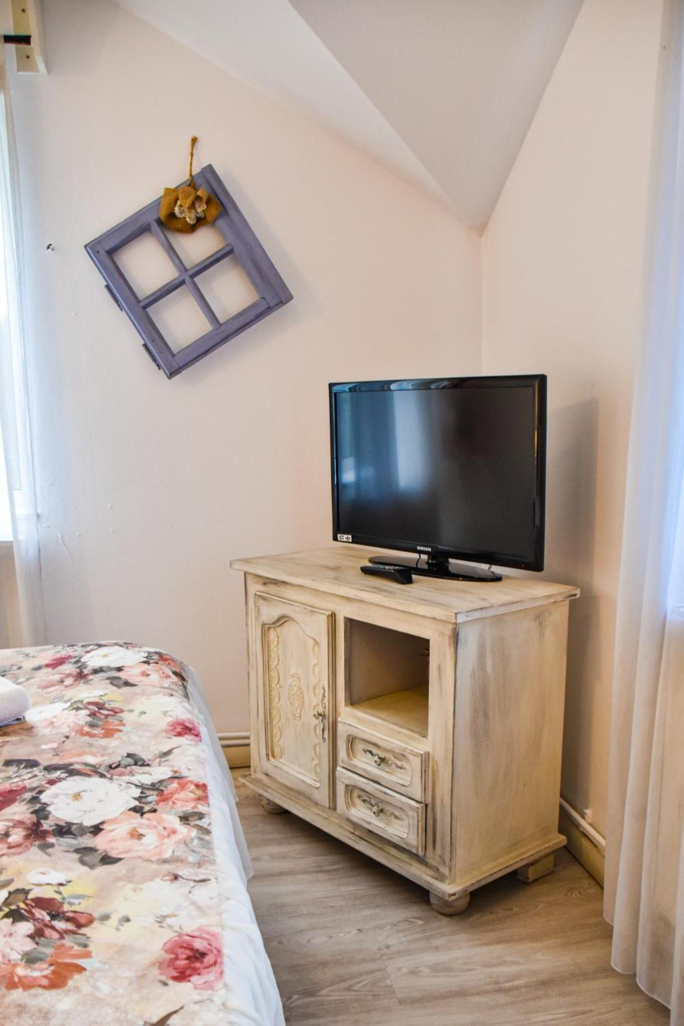 Săcele Casa Georgeaヴィラ エクステリア 写真