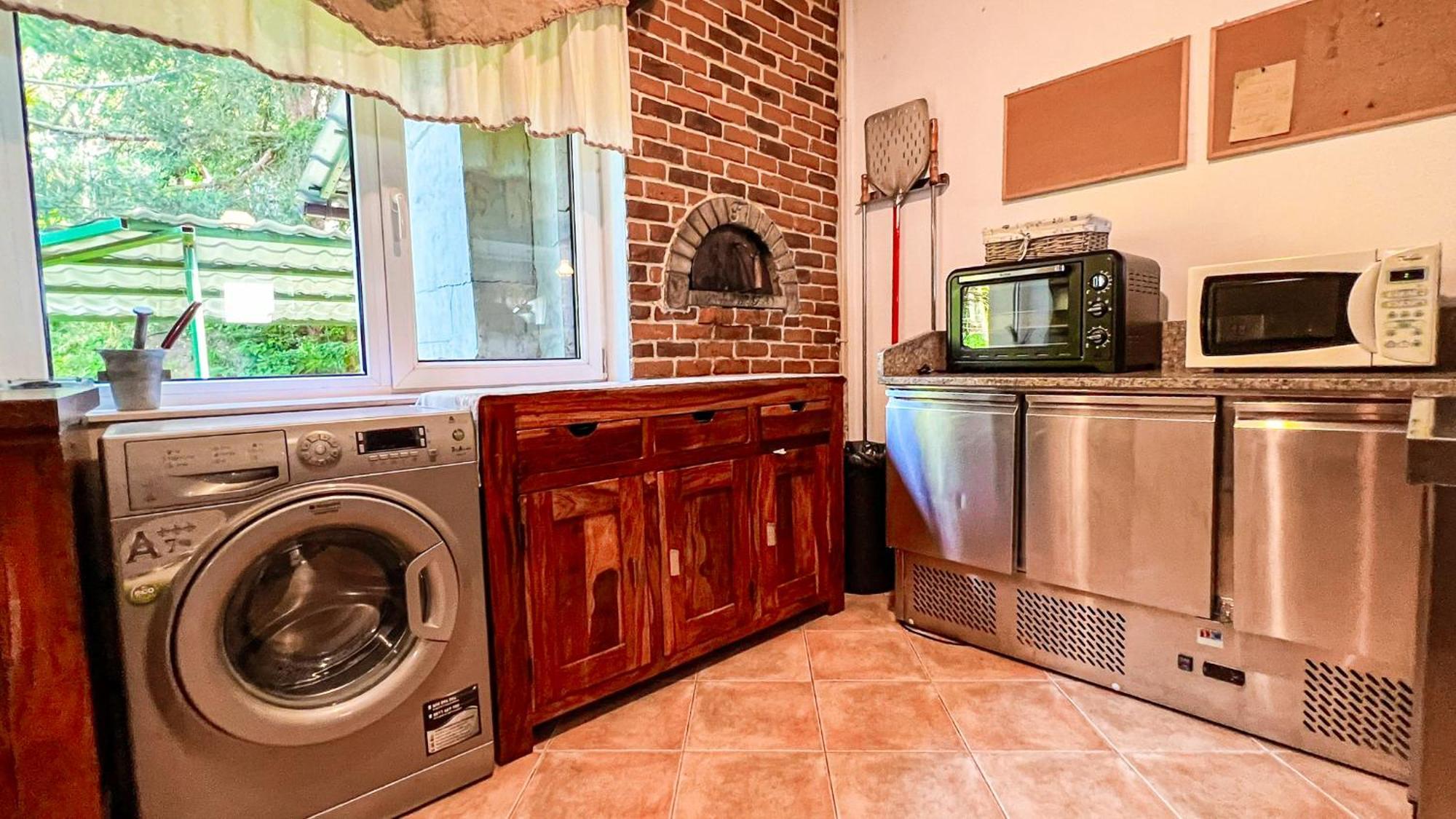 Săcele Casa Georgeaヴィラ エクステリア 写真